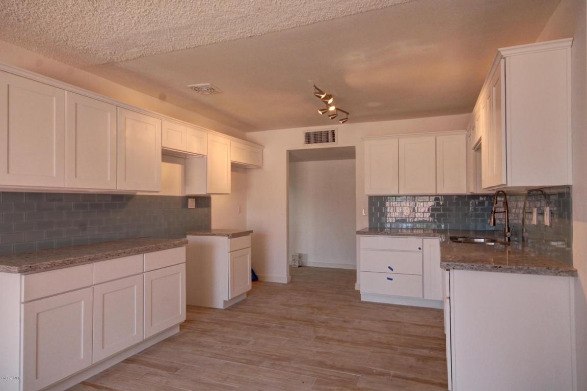 6502 W Devonshire Ave, Phoenix, AZ 85033 photo 4