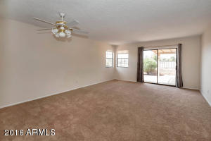 4373 E Sandia St, Phoenix, AZ 85044 photo 8