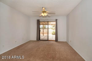 4373 E Sandia St, Phoenix, AZ 85044 photo 9
