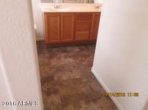 528 E Cantebria Dr, Gilbert, AZ 85296 photo 17
