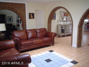 2331 W Mitchell Dr, Phoenix, AZ 85015 photo 7