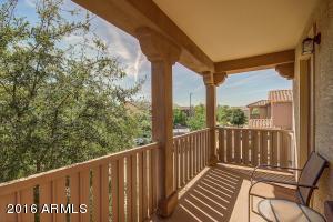 2023 S Falcon Dr, Gilbert, AZ 85295 photo 4