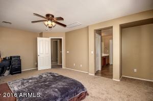 2023 S Falcon Dr, Gilbert, AZ 85295 photo 25
