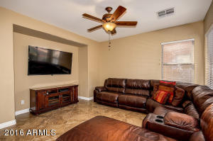 2023 S Falcon Dr, Gilbert, AZ 85295 photo 7