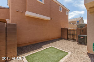 2233 S Buckaroo Trl, Gilbert, AZ 85295 photo 21