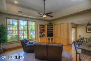 2023 E Caroline Ln, Tempe, AZ 85284 photo 10