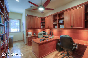 2023 E Caroline Ln, Tempe, AZ 85284 photo 17