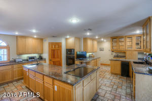 2023 E Caroline Ln, Tempe, AZ 85284 photo 8