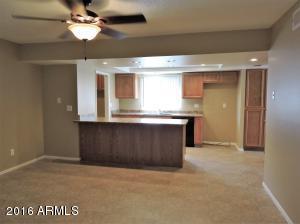 3212 W Gelding Dr, Phoenix, AZ 85053