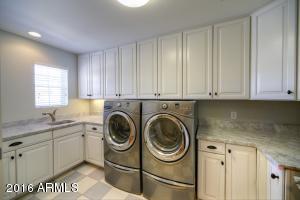 4702 E Clarendon Ave, Phoenix, AZ 85018 photo 12