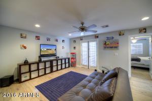 4702 E Clarendon Ave, Phoenix, AZ 85018 photo 8