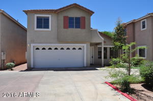 1575 E Baylor Ln #C, Gilbert, AZ 85296 photo 1