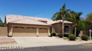 2258 E Victor Rd, Gilbert, AZ 85296 photo 1