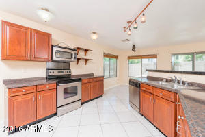 2234 E Parkside Ln, Phoenix, AZ 85024 photo 2