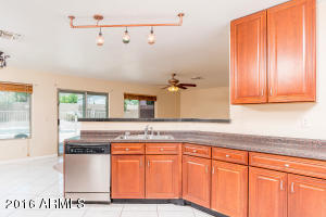 2234 E Parkside Ln, Phoenix, AZ 85024 photo 3