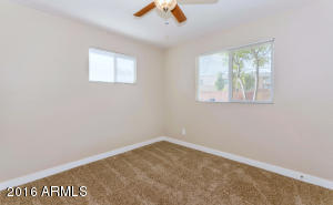 206 E Orchid Ln, Phoenix, AZ 85020 photo 21