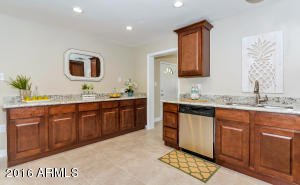 206 E Orchid Ln, Phoenix, AZ 85020 photo 7