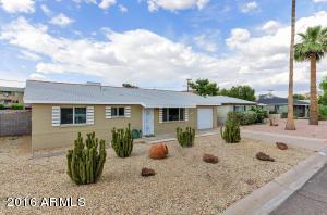 206 E Orchid Ln, Phoenix, AZ 85020 photo 1