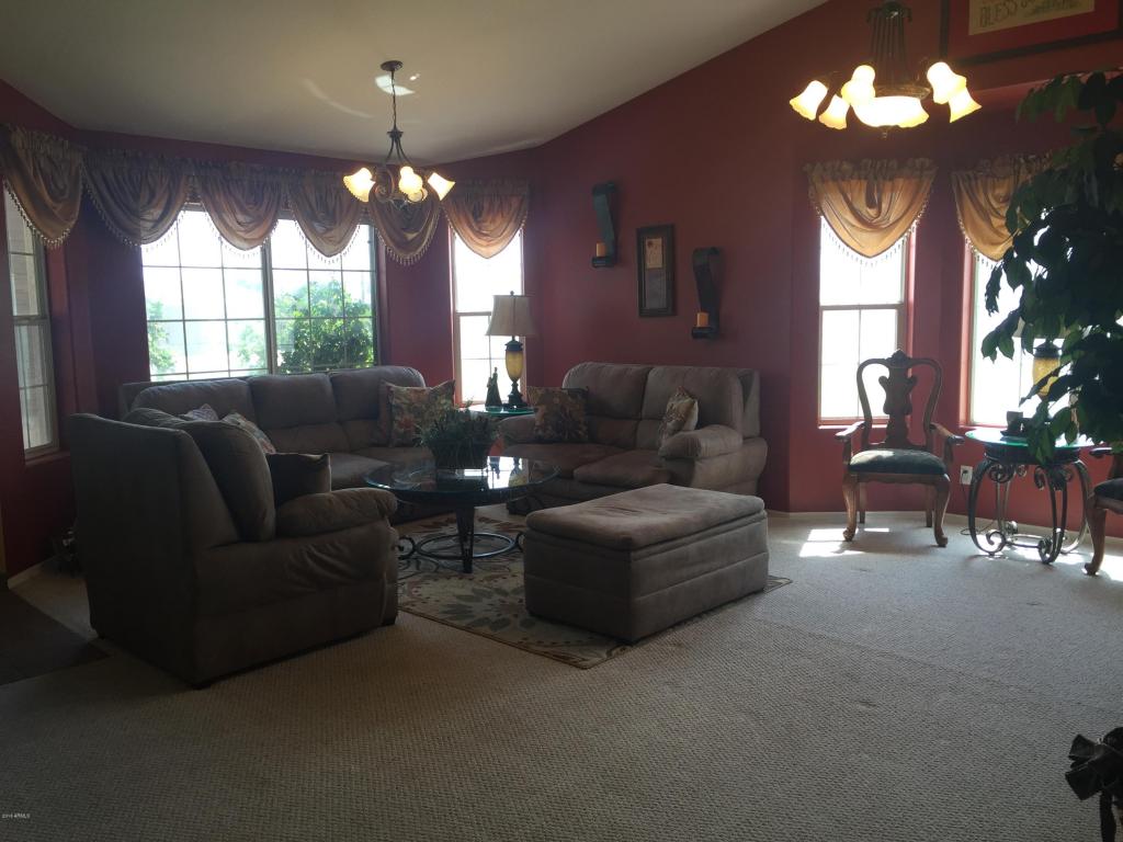2540 E Appleby Rd, Gilbert, AZ 85298 photo 8