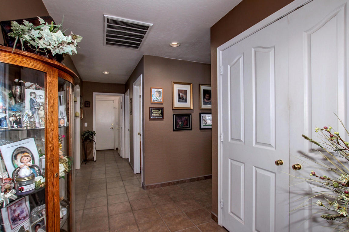 2540 E Appleby Rd, Gilbert, AZ 85298 photo 27