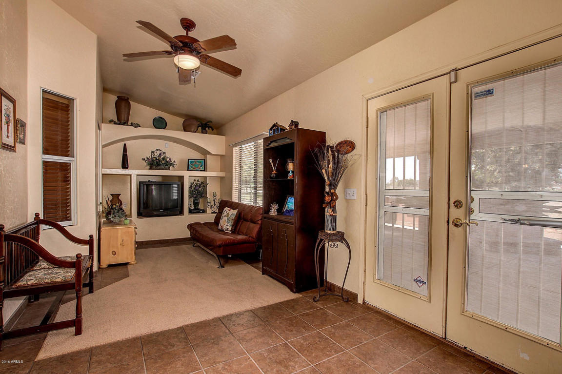 2540 E Appleby Rd, Gilbert, AZ 85298 photo 18