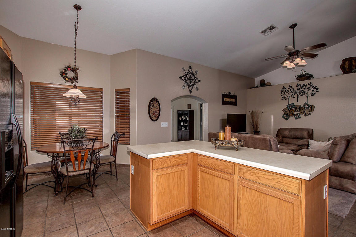 2540 E Appleby Rd, Gilbert, AZ 85298 photo 15