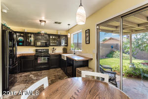 9921 E Dolphin Cir, Mesa, AZ 85208 photo 4