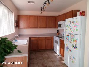 660 S Hazel Ct, Gilbert, AZ 85296 photo 10