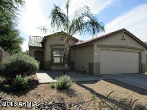 660 S Hazel Ct, Gilbert, AZ 85296 photo 1