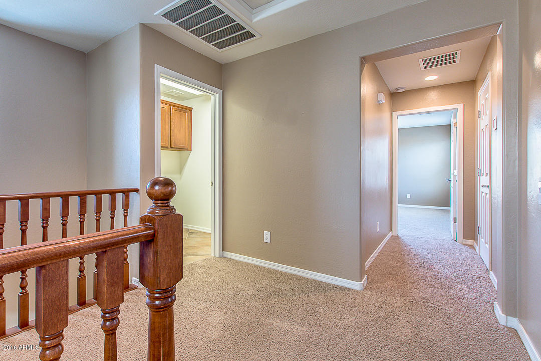 3975 E Cat Balue Dr, Phoenix, AZ 85050 photo 14