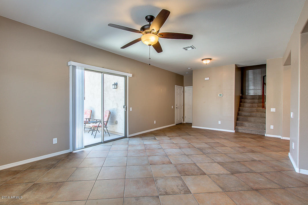 3975 E Cat Balue Dr, Phoenix, AZ 85050 photo 6