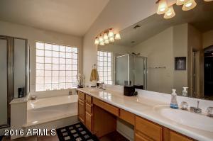 2129 S Bristol St, Mesa, AZ 85209 photo 8