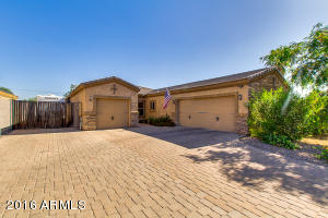2909 E Campo Bello Dr, Phoenix, AZ 85032 photo 1