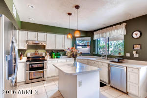 4415 E Blanche Dr, Phoenix, AZ 85032 photo 9