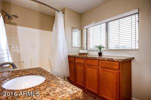 3607 E Santa Fe Ln, Gilbert, AZ 85297 photo 33