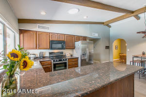 2537 E Sierra St, Phoenix, AZ 85028 photo 7