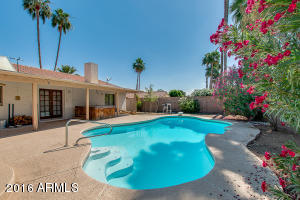 2537 E Sierra St, Phoenix, AZ 85028 photo 3