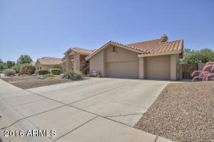 195 E Caroline Ln, Tempe, AZ 85284 photo 4