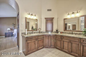 195 E Caroline Ln, Tempe, AZ 85284 photo 25