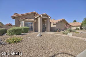 195 E Caroline Ln, Tempe, AZ 85284 photo 3