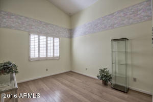 195 E Caroline Ln, Tempe, AZ 85284 photo 17