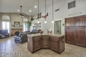 195 E Caroline Ln, Tempe, AZ 85284 photo 11