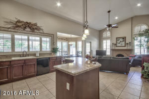 195 E Caroline Ln, Tempe, AZ 85284 photo 10