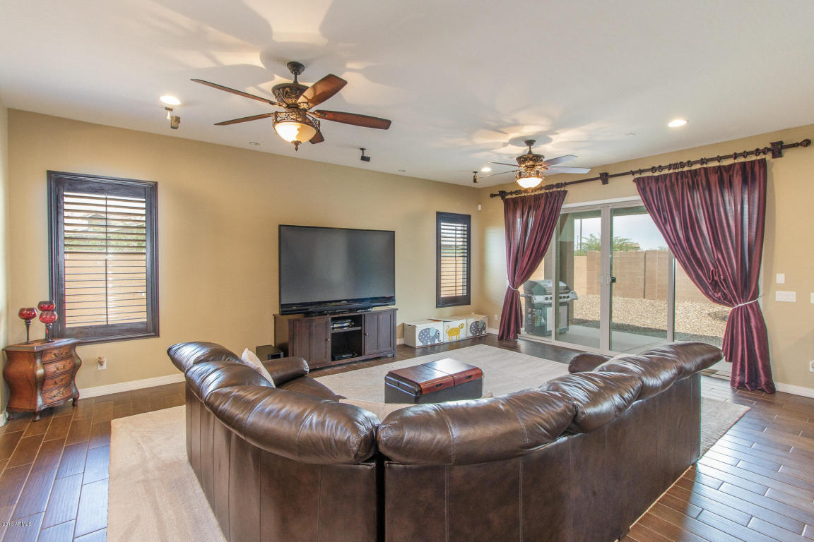 3492 E Ironside Ln, Gilbert, AZ 85298 photo 5