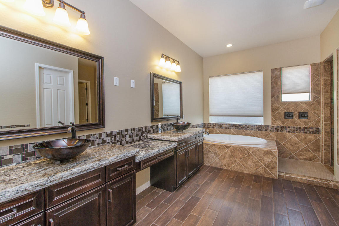 3492 E Ironside Ln, Gilbert, AZ 85298 photo 16