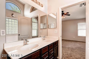 2948 E Shady Spring Trl, Phoenix, AZ 85024 photo 17