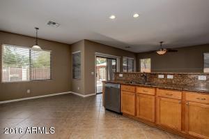 1579 E Cassia Ct, Gilbert, AZ 85298 photo 6