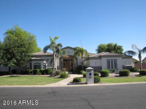 3137 E Robin Ln, Gilbert, AZ 85296 photo 2