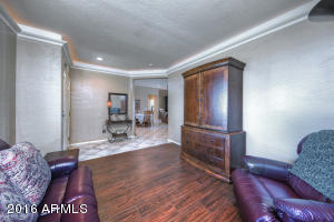 993 S Oak St, Gilbert, AZ 85233 photo 11
