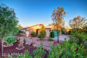 689 S Grand Dr, Apache Junction, AZ 85120